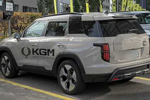KGM Torres EVX