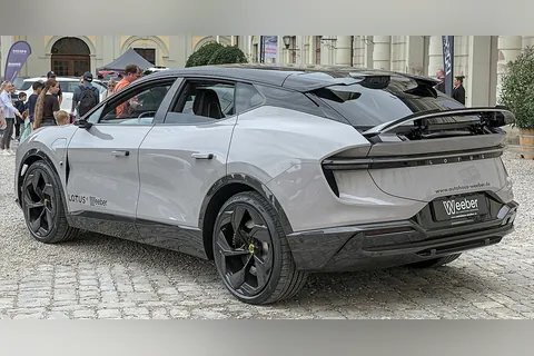 Lotus Eletre